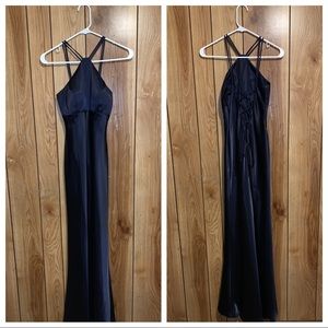 I am selling a dress